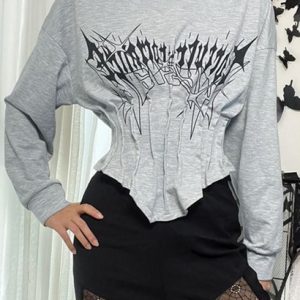 Letter Graphic Pintuck Corset Style Hoodie