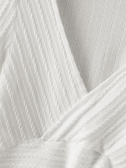 Cable Knit Surplice Cropped Knitwear - Image 3