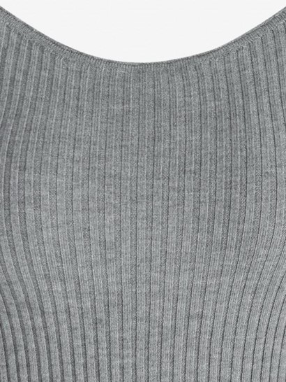 Faux Two Pieces Solid Color Knit Top - Image 4